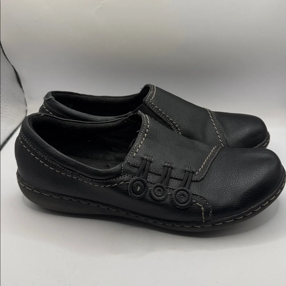 Clarks Ashland Effie Black Leather Slip-On Loafers Size 9 Comfort OrthoLite